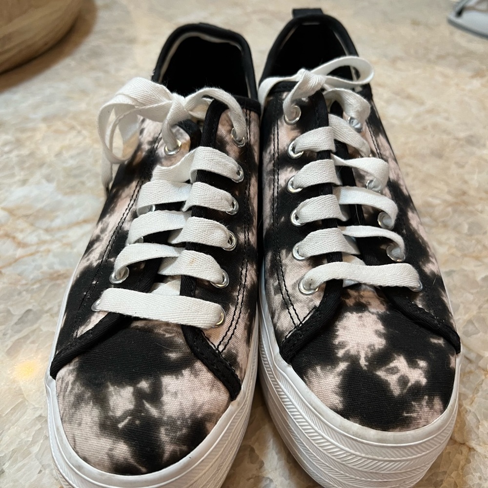 Keds